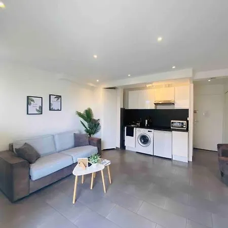 Lejlighed Cosy A 300m De La Villeneuve-Loubet